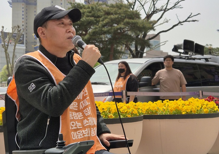 �뱸��û �� ����߾��ϴ� �躴�� ȸ��